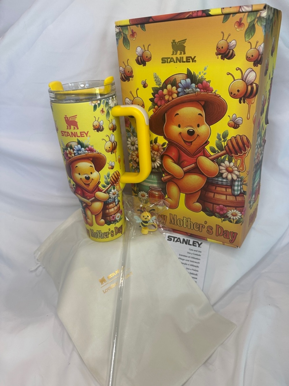 Stanley Winnie the Pooh Mother's Day 40 oz Tumbler Gift Set NWT LE
